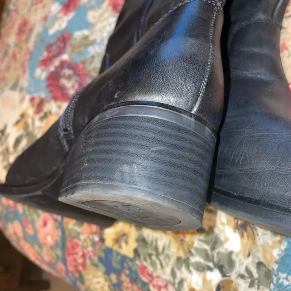 Franco Sarto Black and Brown Heeled Boots 9 women’s med width - Picture 6 of 9